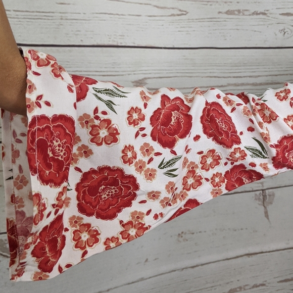 EUC ~ HOLLISTER Tunic Bell Sleeve Dress - Picture 4 of 10